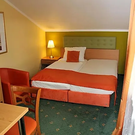 Hotel Kreuzwirt 3*